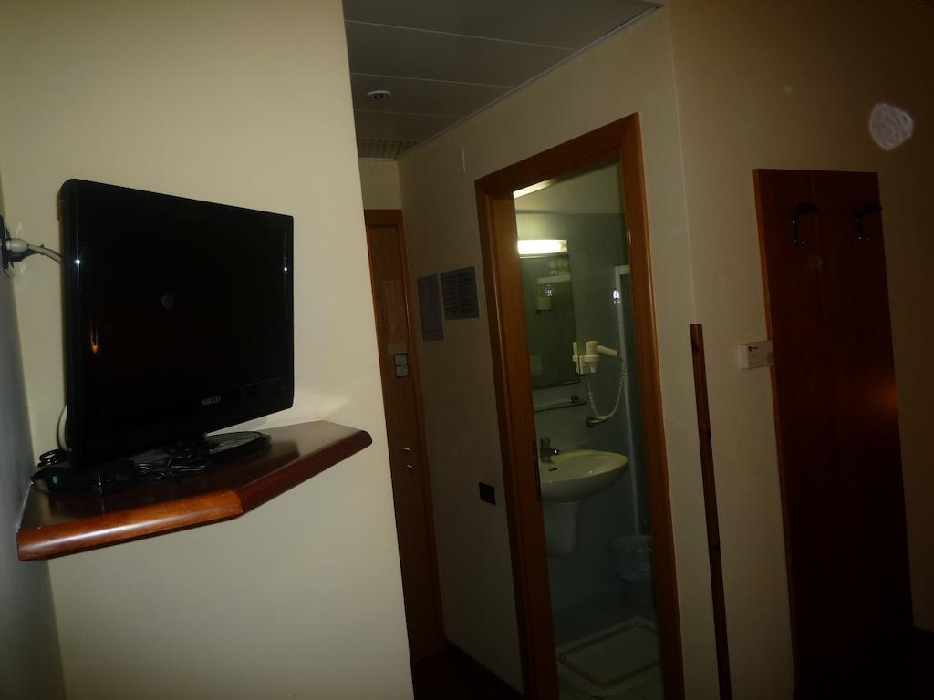 La Cerquetta Otel Trevi Oda fotoğraf